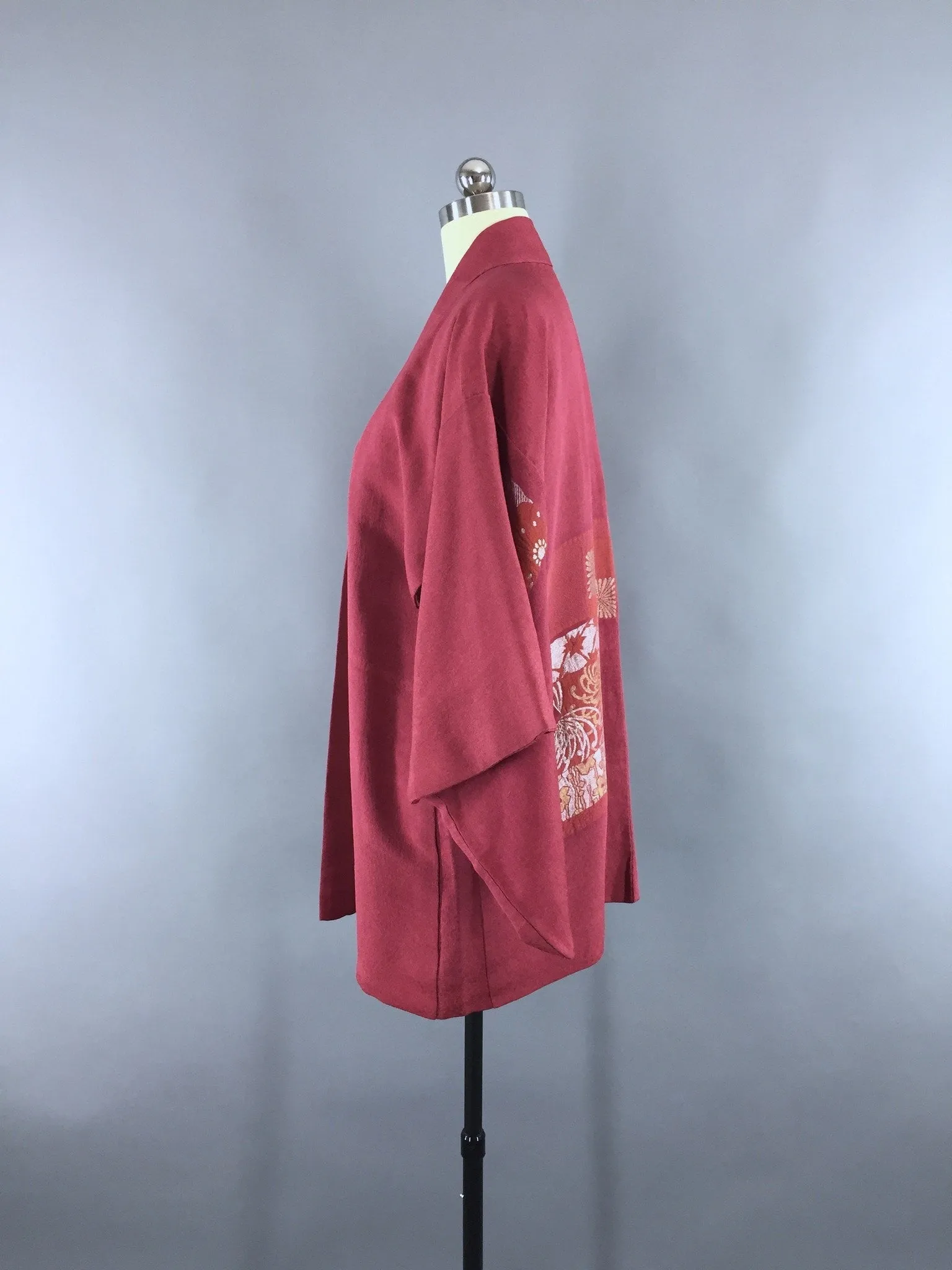 1970s Vintage Silk Haori Kimono Jacket with Brick Red Floral Urushi Embroidery