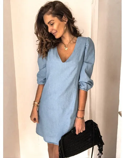 Caroline - V-neck casual dress