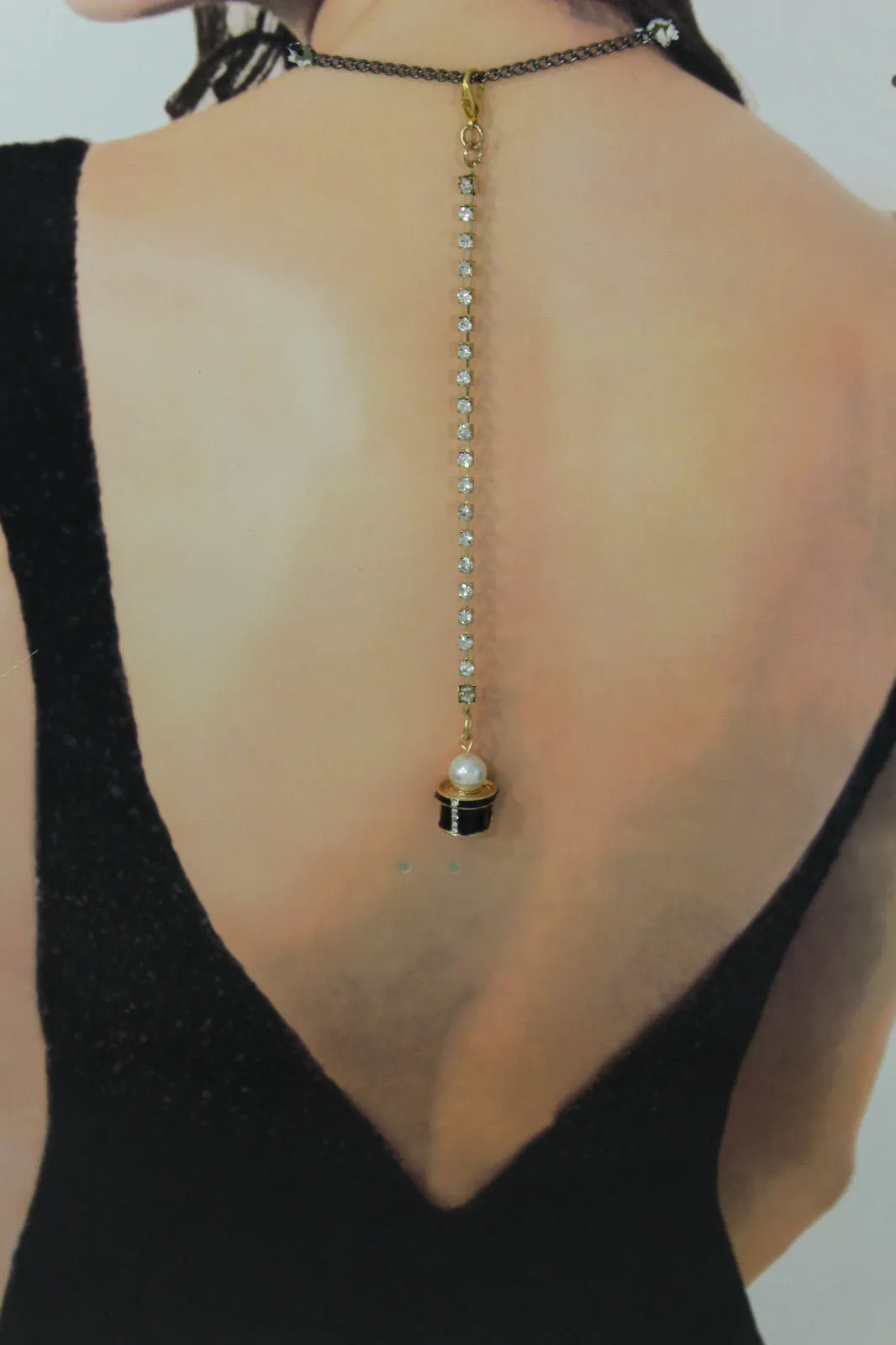 Gold Metal Back Necklace Silver Bead Black Gift Box Pendant