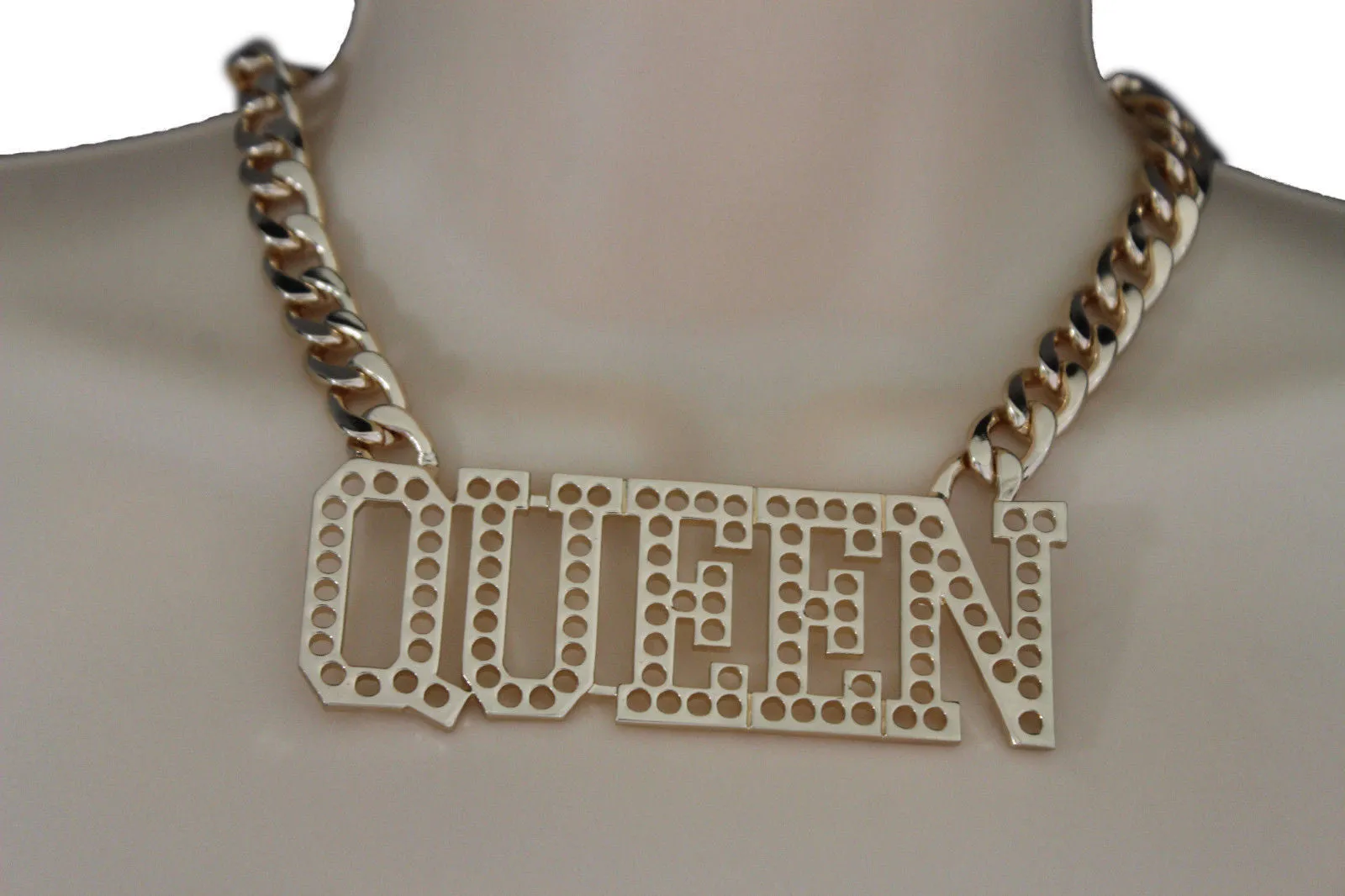 Gold Metal Chain Link Big QUEEN Holes Charm Short Necklace