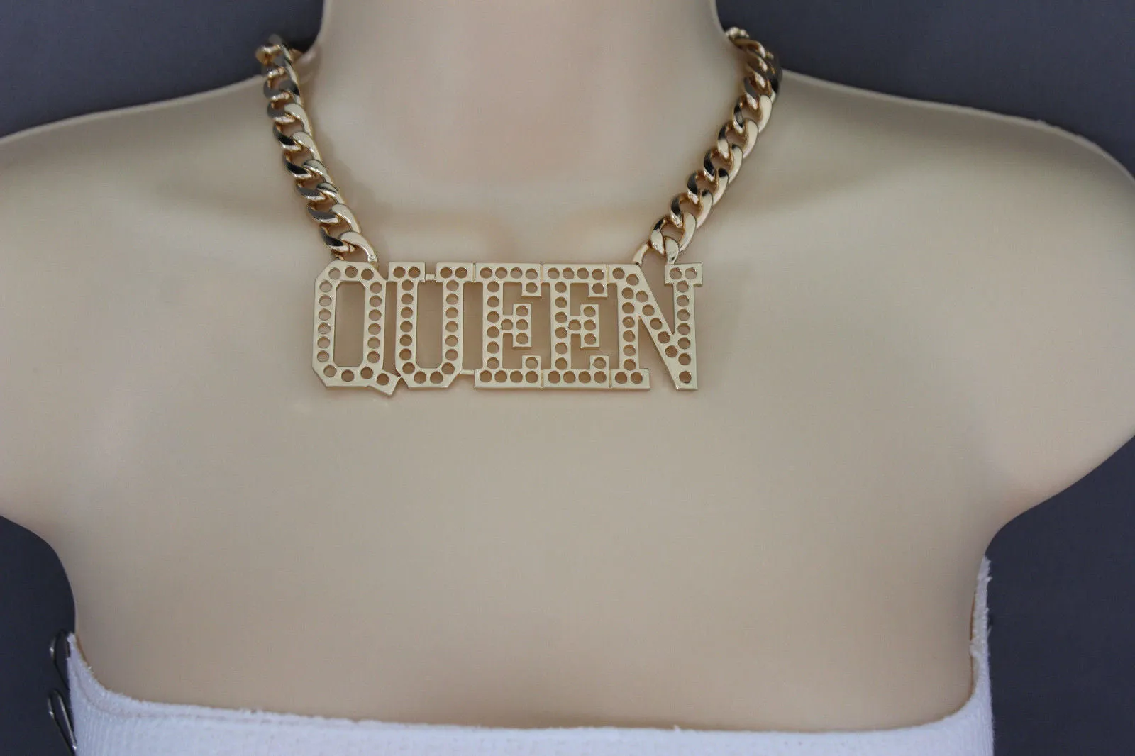 Gold Metal Chain Link Big QUEEN Holes Charm Short Necklace