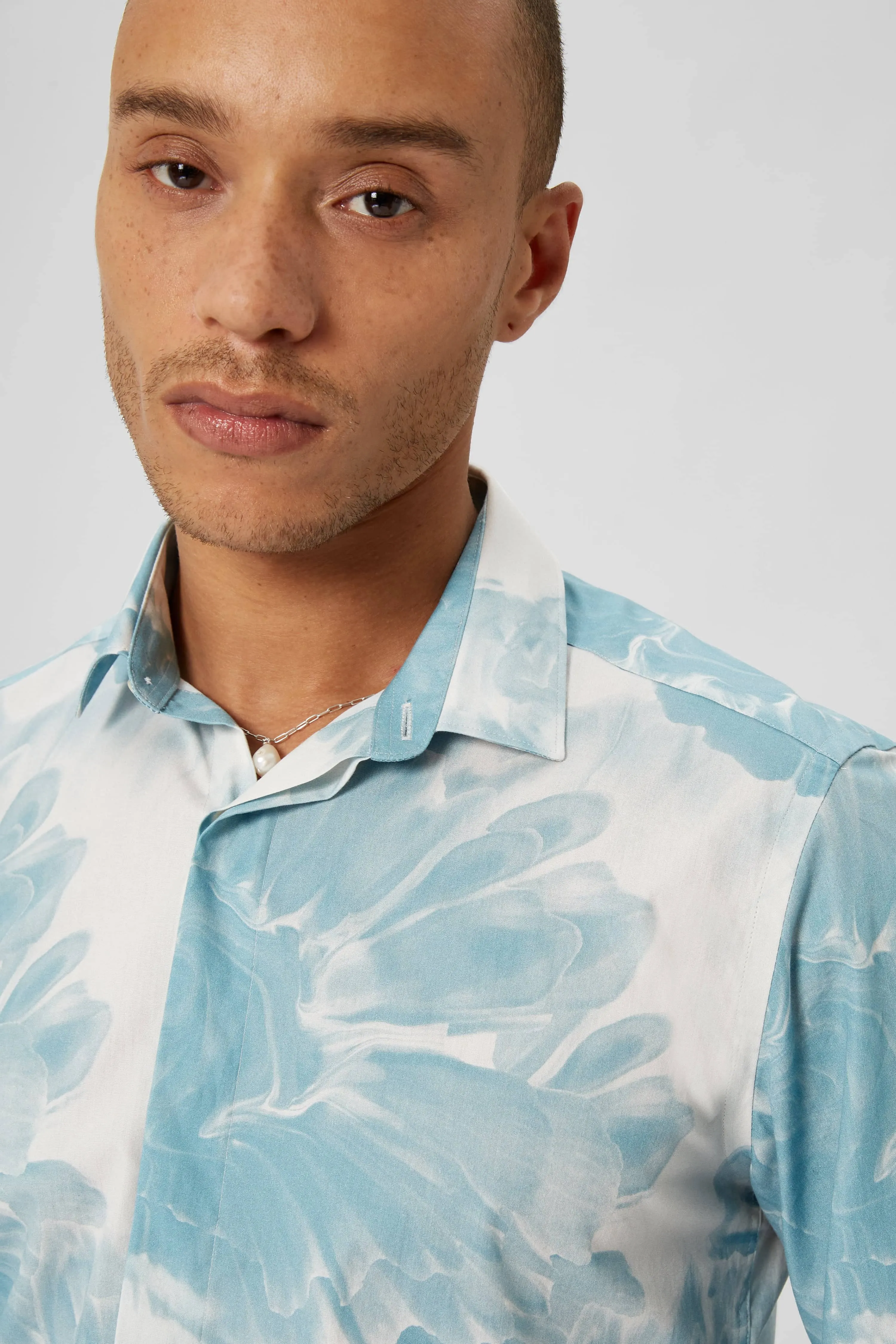 Judd Skinny Fit Blue Floral Cotton Shirt