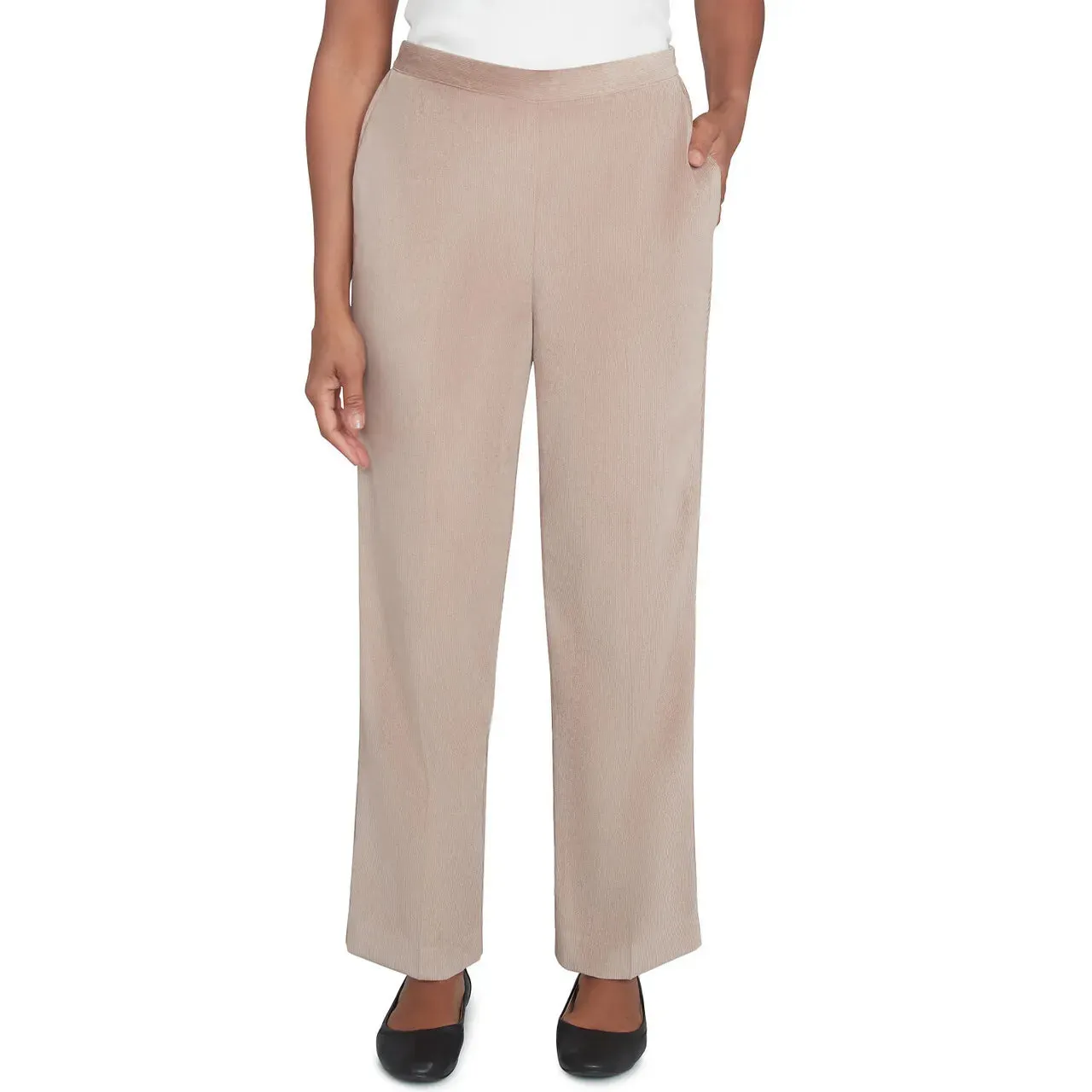 Petite Women's Corduroy Elastic Waist Average Length Pleated Pant