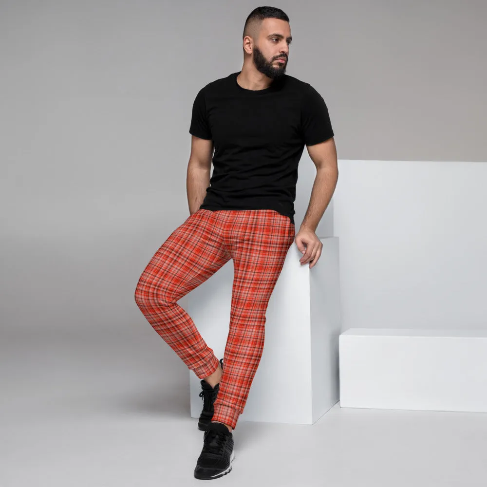 Red Plaid Print Men's Joggers, Classic Scottish Plaid Designer Sweatpants For Men- Made in EU