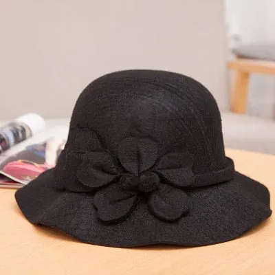 Vintage Stylish Fall Winter Hat with Floral Design Detail