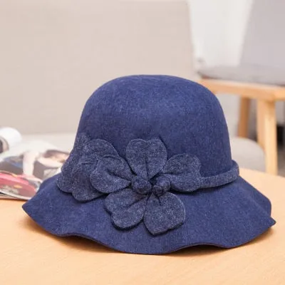 Vintage Stylish Fall Winter Hat with Floral Design Detail